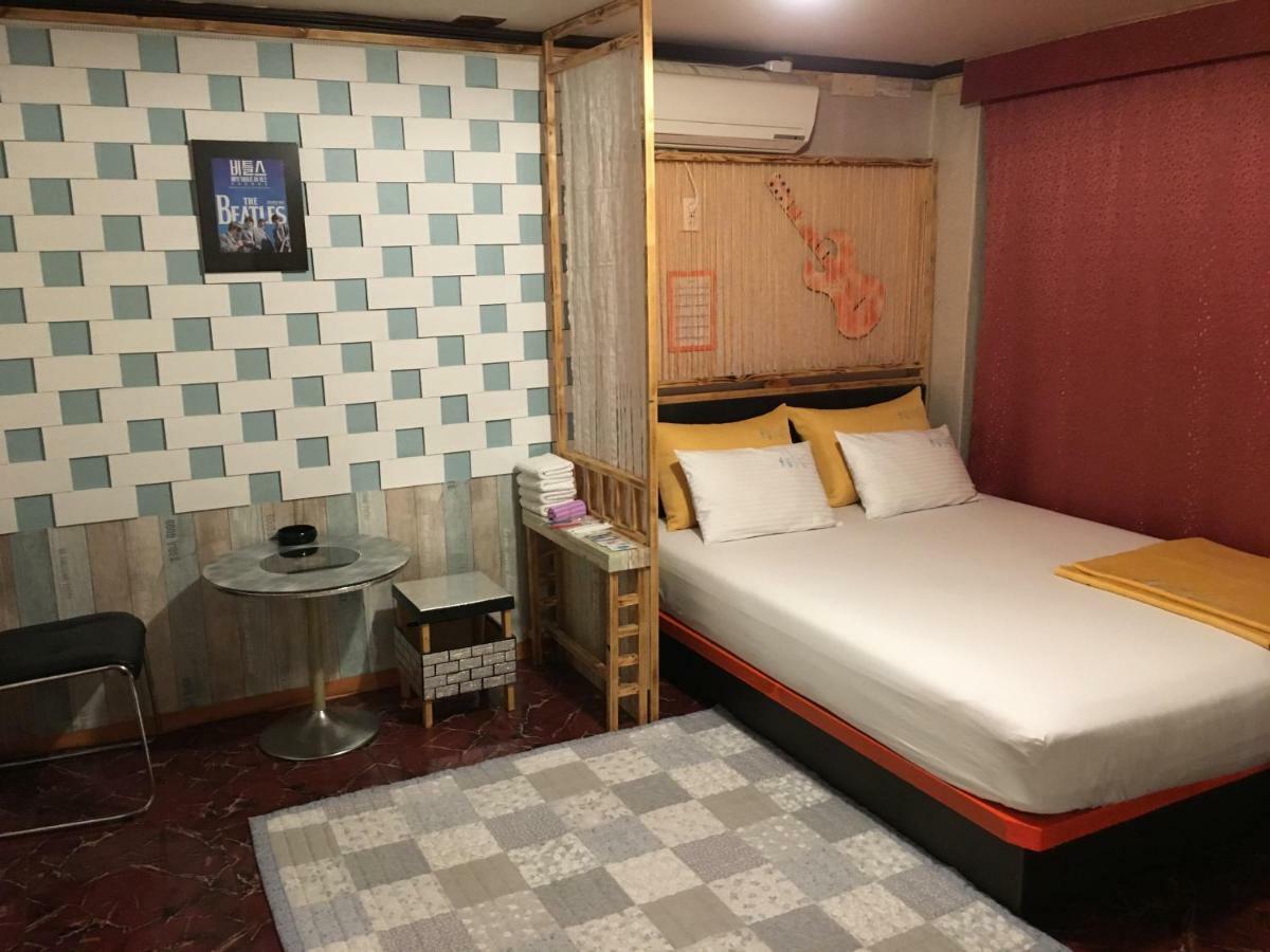 Coin Motel Пусан Екстериор снимка