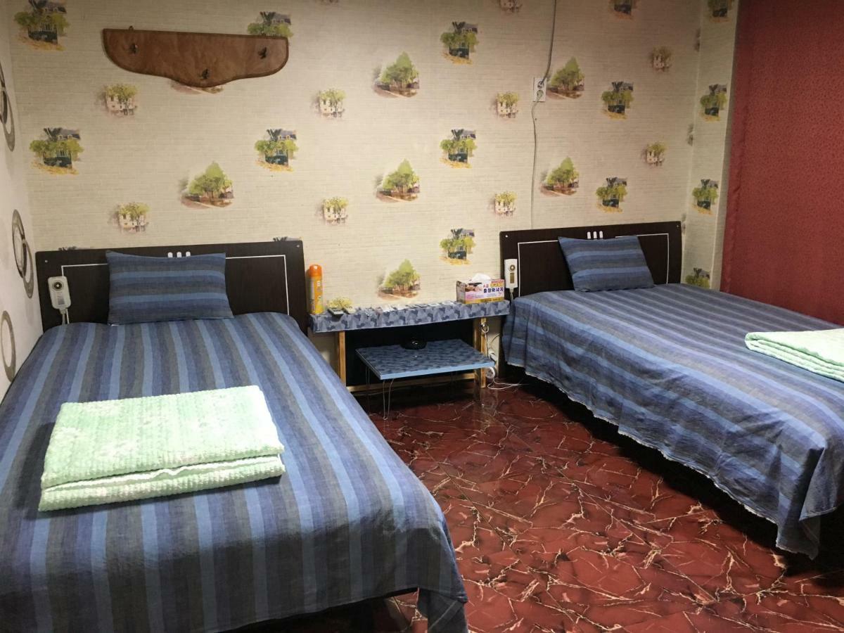 Coin Motel Пусан Екстериор снимка