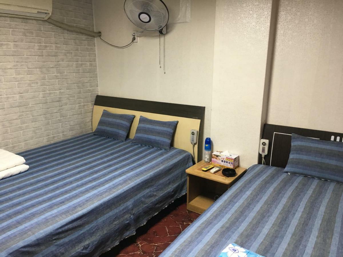 Coin Motel Пусан Екстериор снимка