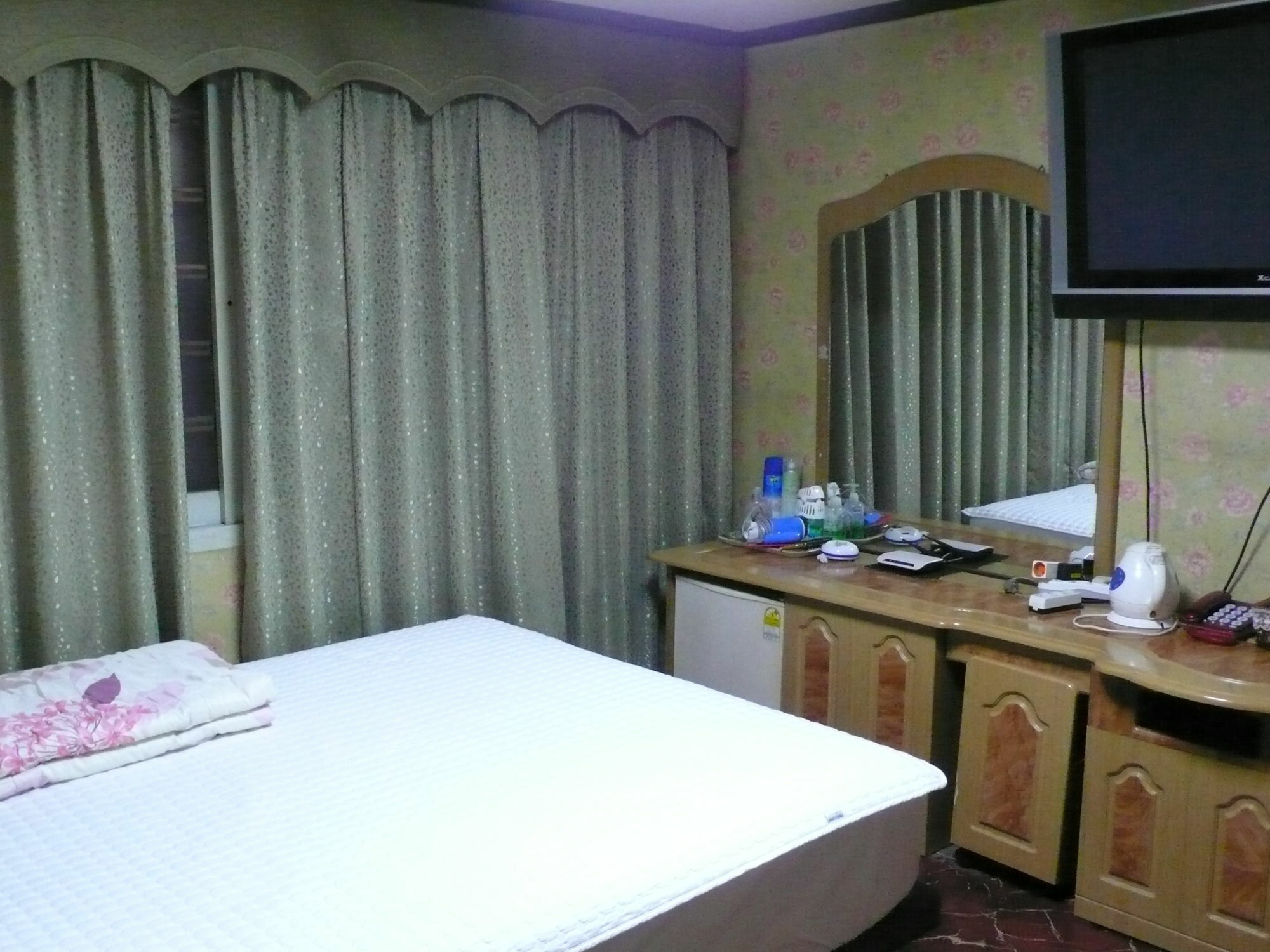 Coin Motel Пусан Екстериор снимка